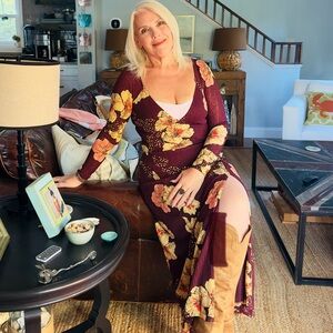 Meet your Posher, Angela